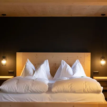Hotel Arc-En-Ciel Gstaad Exterior photo